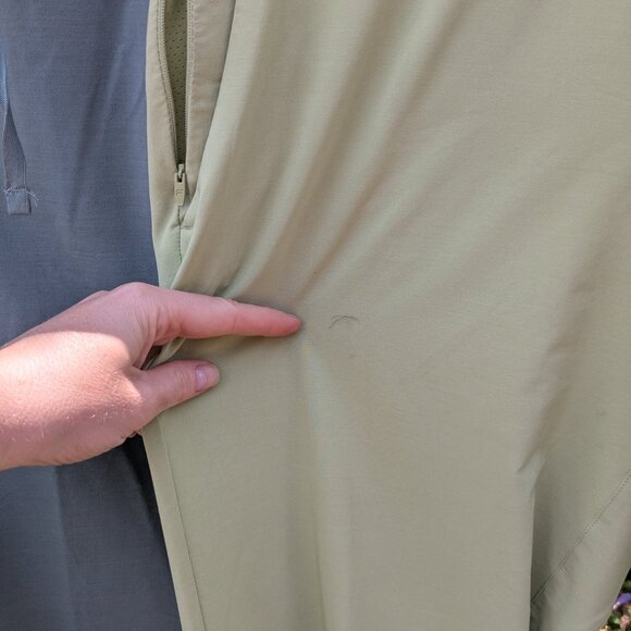 Fabletics "The Only" 4-way Stretch Pant, Spring Green, 34 X 32 - Picture 6 of 15